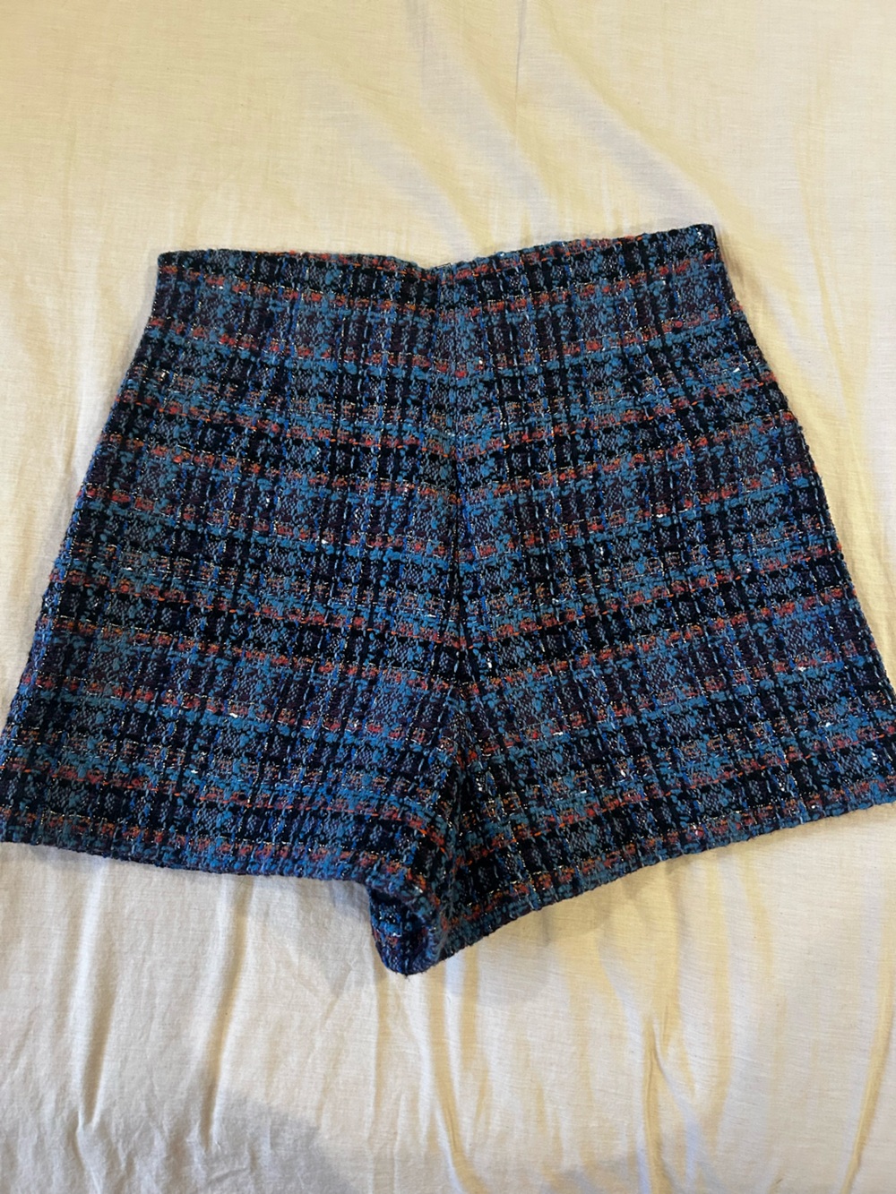 Sandro Blue Tweed Flat-Front Shorts with Navy Trim - Picture 2 of 5